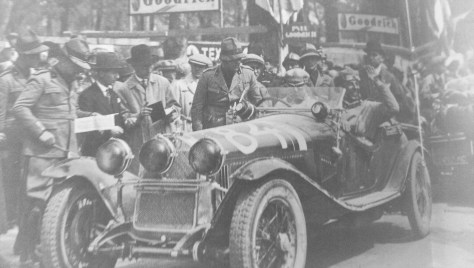 Nuvolari enters Brescia truimphant at the Mille Miglie in 1930. Legend has it he chased Varzi through the night without his headlights ... 